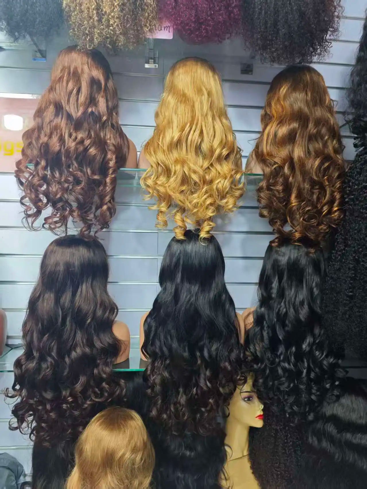 Natural Human Hair Lace Front Wigs Glueless  Raw Hair Bouncy Curly Pre Pluck Glueless Human Hair Wig for Black Women